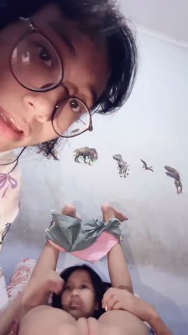 001 adek kakak lesbian