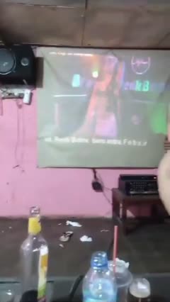 Lonte karaoke 250rb langsung bisa dientot di tempat.mp4 PoopHD