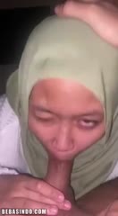 2yOBh Mahasiswi Ukhti Cantik Merintih Kesakitan Di Wikwik